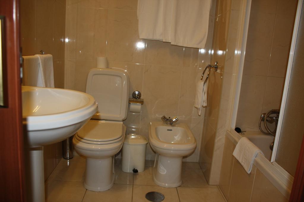 Residencial Stª Joana Hotel Aveiro Szoba fotó
